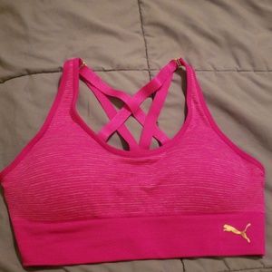 Hot pink puma sportsbra, size S